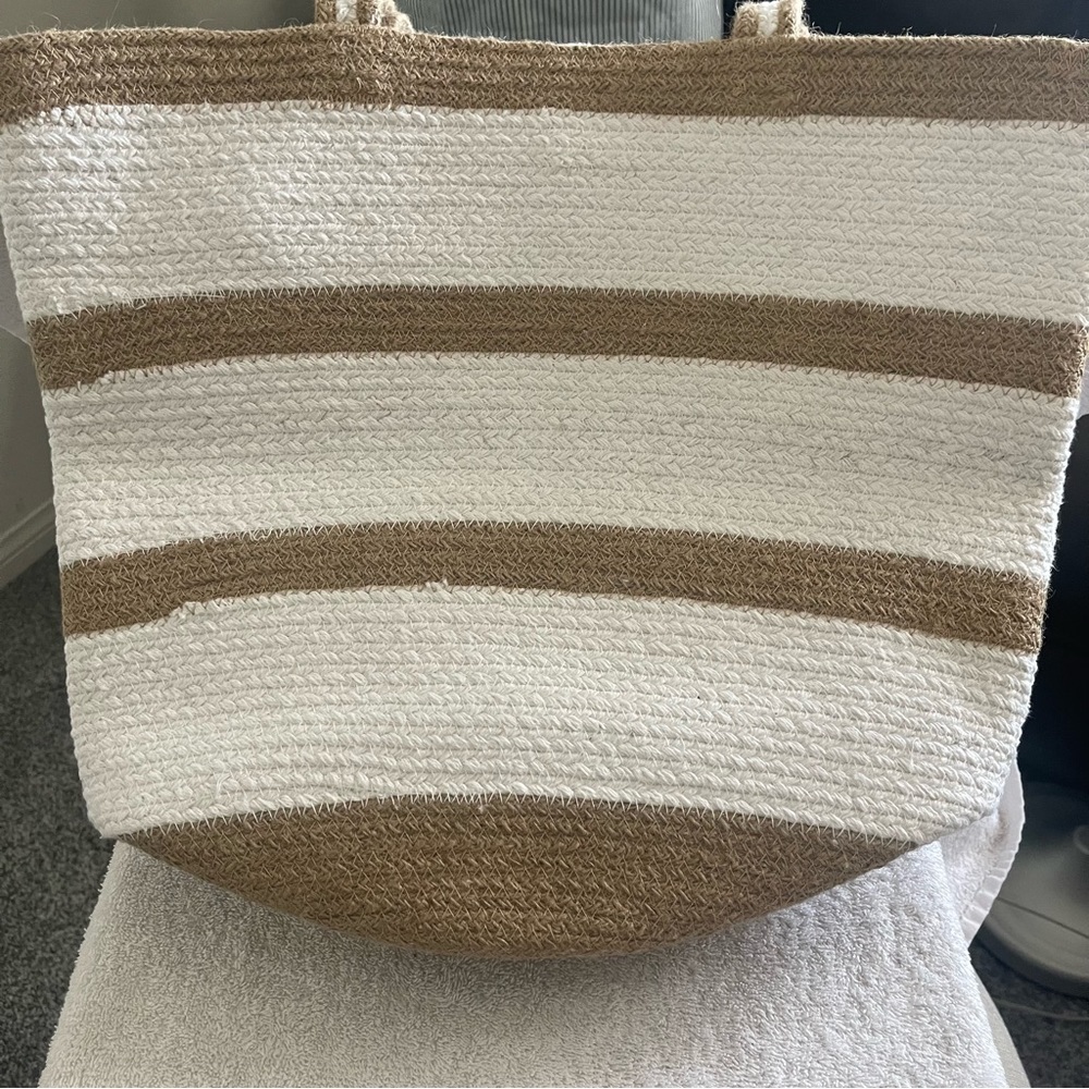 Woven Virginia Wolf